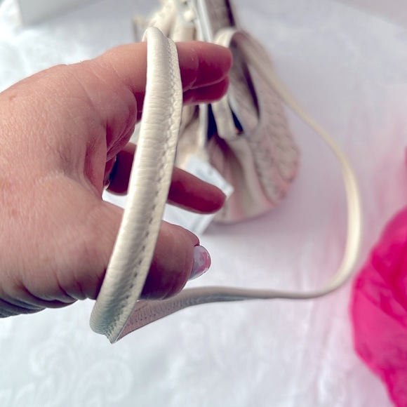 NWT Chico’s Woven leather crossbody bag Alabaster off white - Picture 11 of 15